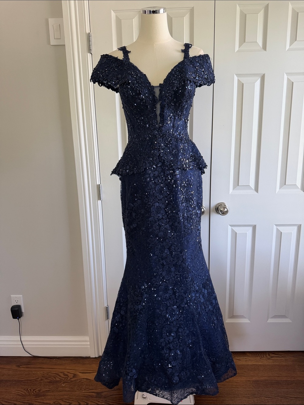 Ivonne D for Mon Cherie Navy Sequin Off-Shoulder Embroidered Evening Gown Size 8